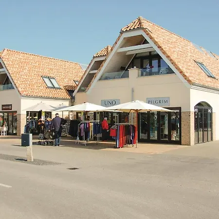 Prázdninový dům Five Bedroom Holiday In Blavand *
