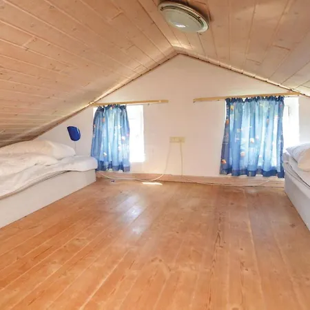 Five Bedroom Holiday In Blavand Prázdninový dům Varde