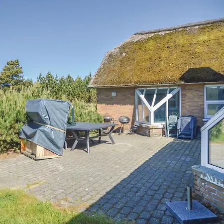 Five Bedroom Holiday In Blavand Prázdninový dům